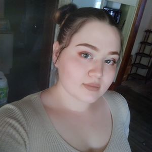 Meet your Posher, Steph